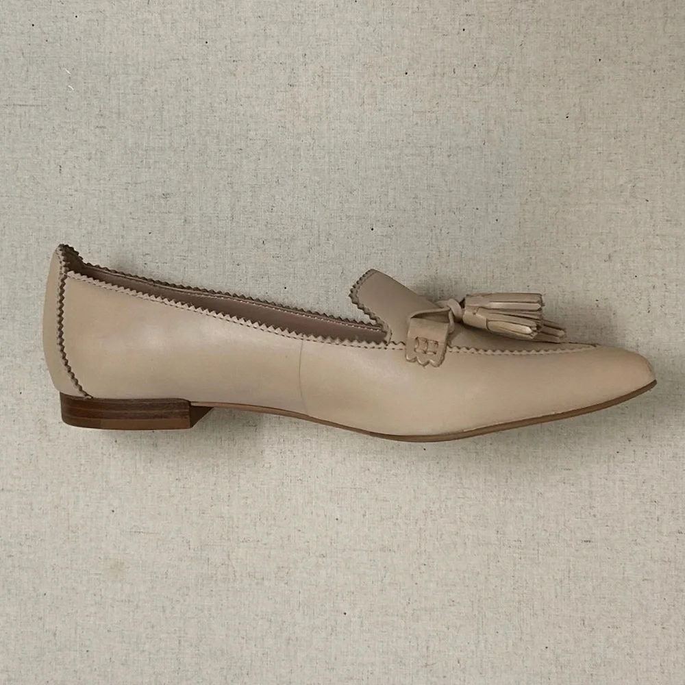 NEW beige leather tassel loafers 9M - Picture 2 of 4